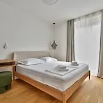 Jadrija Luxury Vacations Apt4 * Šibenik
