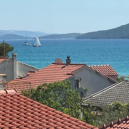 Jadrija Luxury Vacations Apt4 Апартаменты Шибеник