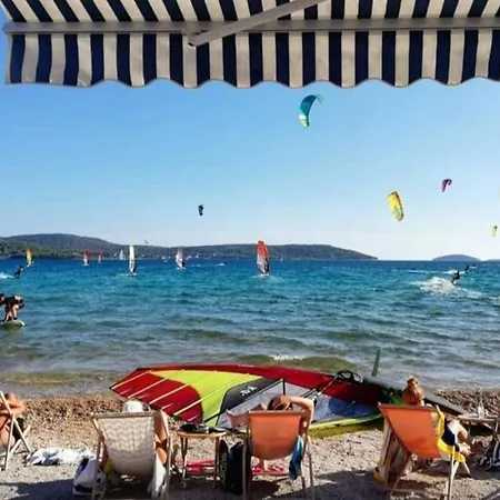 Jadrija Luxury Vacations Apt4 Шибеник