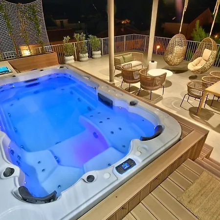 Jadrija Luxury Vacations Apt4 Апартаменты