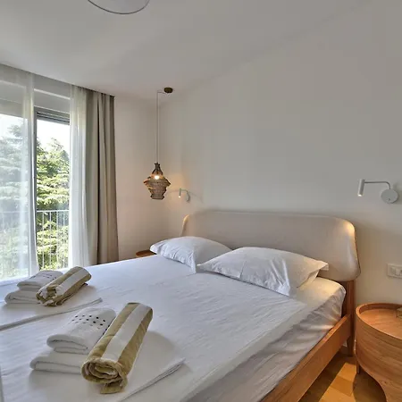 Апартаменты Jadrija Luxury Vacations Apt4 Шибеник