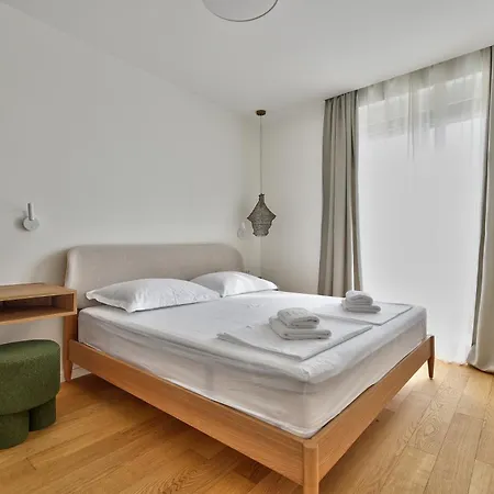 Jadrija Luxury Vacations Apt4 * Шибеник