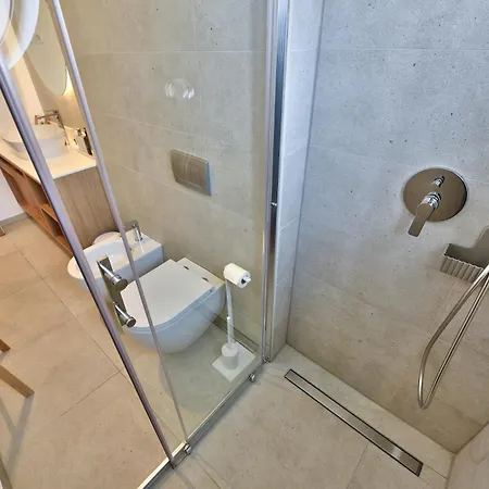 Jadrija Luxury Vacations Apt4 *