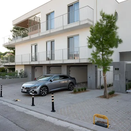 Jadrija Luxury Vacations Apt4